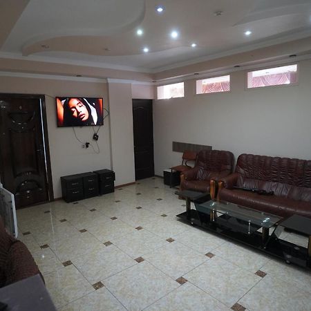 Imperator 1 Hotel Κουτάισι Εξωτερικό φωτογραφία