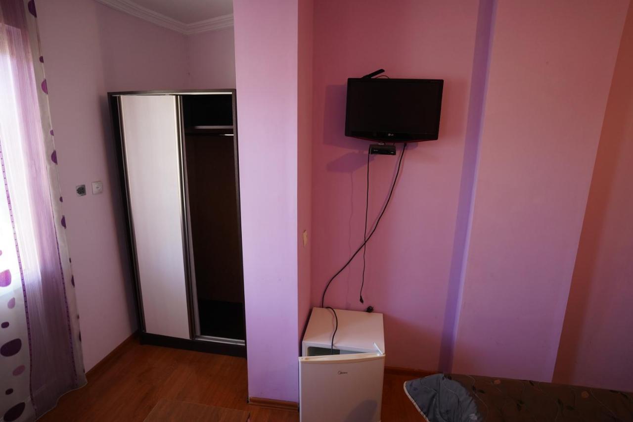 Imperator 1 Hotel Κουτάισι Εξωτερικό φωτογραφία