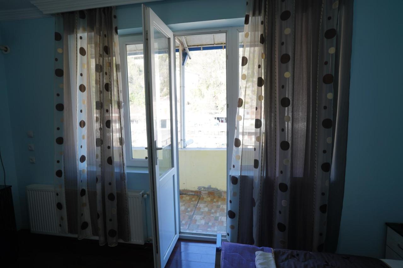 Imperator 1 Hotel Κουτάισι Εξωτερικό φωτογραφία