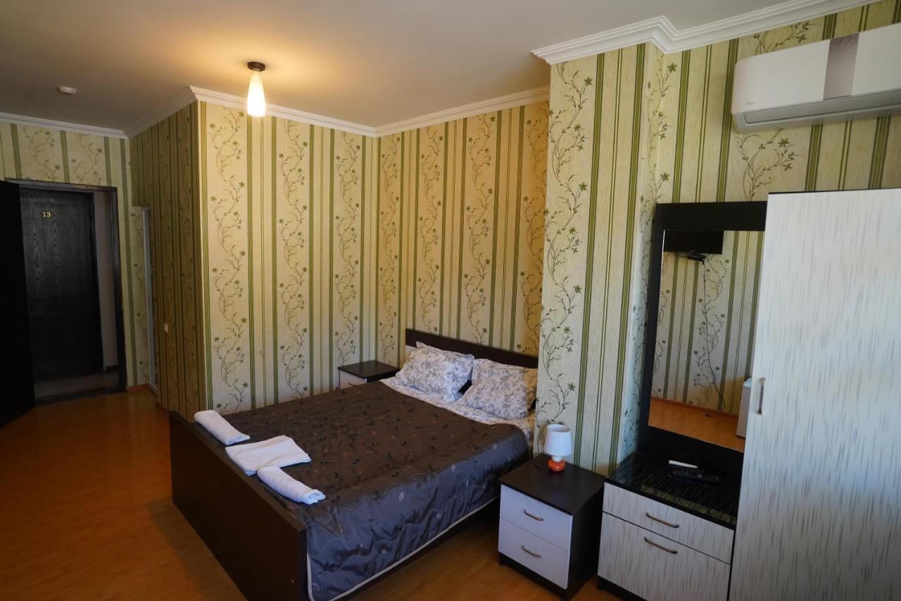 Imperator 1 Hotel Κουτάισι Εξωτερικό φωτογραφία